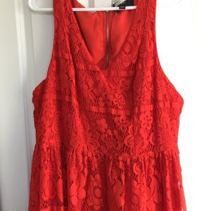 Lace midi dress
